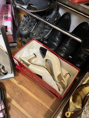 Sale Photo Thumbnail #506