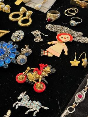 Sale Photo Thumbnail #297