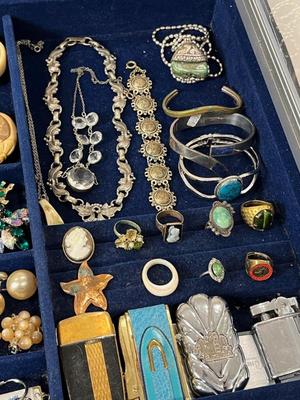 Sale Photo Thumbnail #306