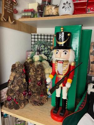 Sale Photo Thumbnail #485