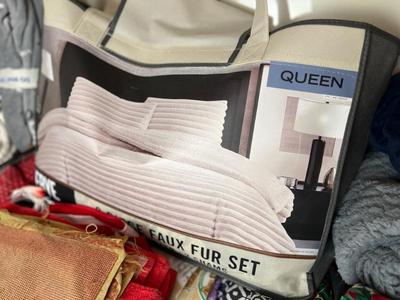 Sale Photo Thumbnail #363