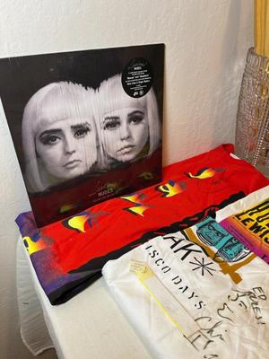 Sale Photo Thumbnail #63