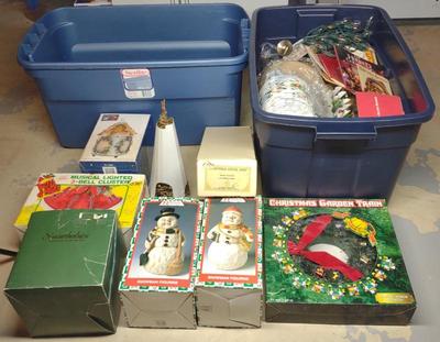 Sale Photo Thumbnail #546: Christmas Garden Train Wreath & Decorations