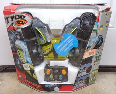 Sale Photo Thumbnail #46: 2003 Tyco Vertigo RC Car Toy in Box