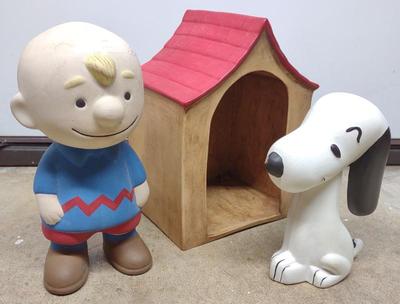 Sale Photo Thumbnail #399: Ceramic Charlie Brown & Snoopie Sculptures