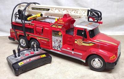 Sale Photo Thumbnail #491: New Bright RC Toy Fire Truck No. 9