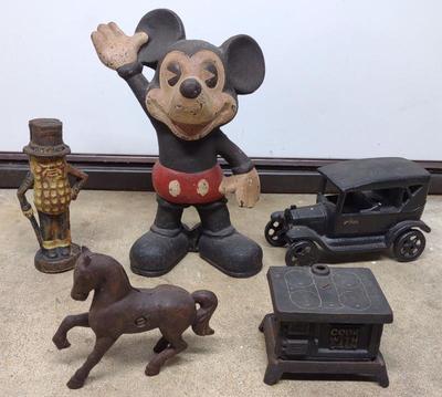 Sale Photo Thumbnail #247: 5 Vintage Cast Iron Coin Still Banks