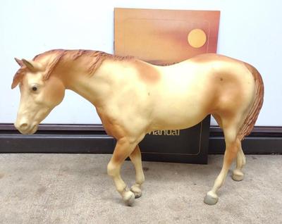 Sale Photo Thumbnail #38: Breyer Sundance #175 Indian Pony Toy