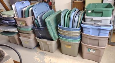 Sale Photo Thumbnail #578: 22 Totes / Storage Bins w/ Lids