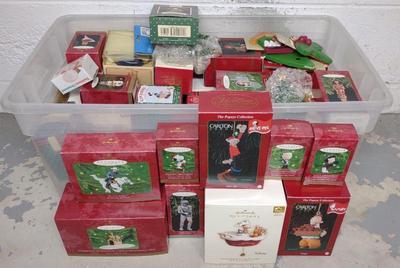 Sale Photo Thumbnail #532: Hallmark Christmas Tree Ornaments w/ Boxes