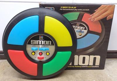Sale Photo Thumbnail #383: Vintage 1978 Milton Bradley Simon w/ Box