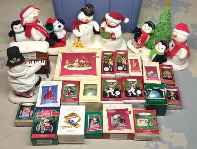 Sale Photo Thumbnail #545: Hallmark Christmas Ornaments & Musical Snowmen