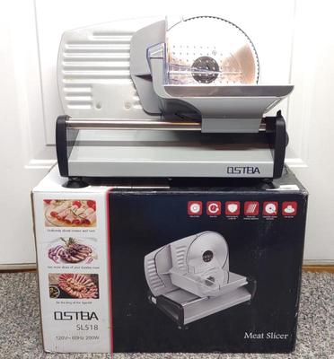 Sale Photo Thumbnail #426: Osteia Meat Slicer SL518 In Box