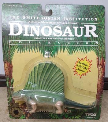 Sale Photo Thumbnail #235: Tyco The Smithsonian Institution Dinosaur Figure