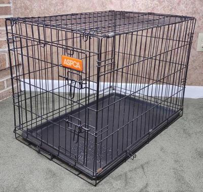 Sale Photo Thumbnail #590: 30" x 20" x 20" Metal Dog Kennel