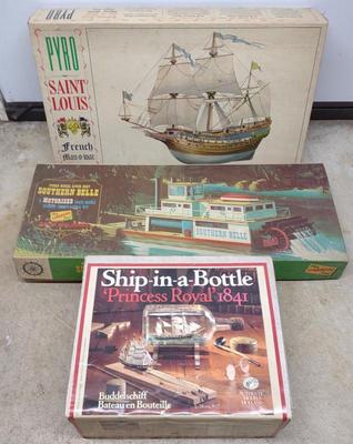 Sale Photo Thumbnail #411: 3 Vintage Ship Models in Box (Pyro & Lindberg)