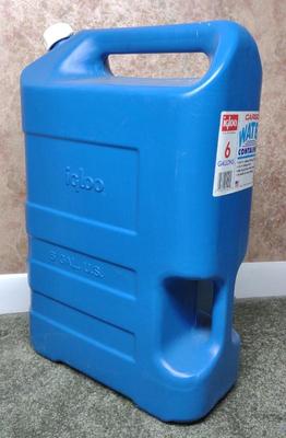 Sale Photo Thumbnail #589: Igloo 6 Gallon Cargo Water Container