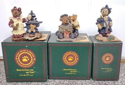 Sale Photo Thumbnail #597: 3 Boyds Bears Figurines In Original Boxes