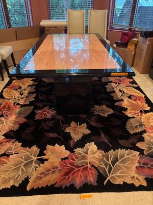 8x11 Wool Rug & Dining Table