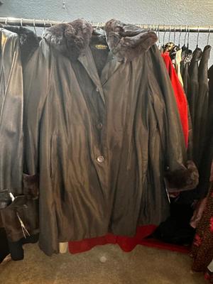 Sale Photo Thumbnail #870