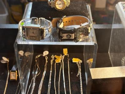 Sale Photo Thumbnail #124