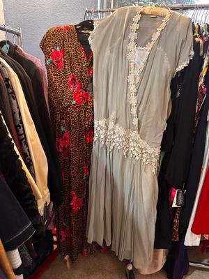 Sale Photo Thumbnail #874