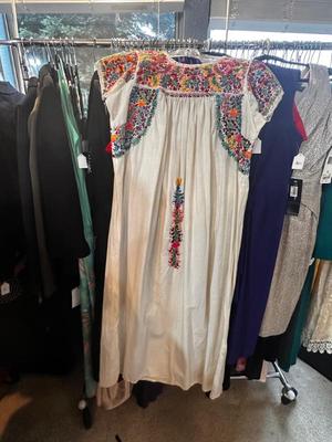 Sale Photo Thumbnail #879