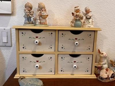 Sale Photo Thumbnail #619