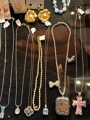 Sale Photo Thumbnail #117