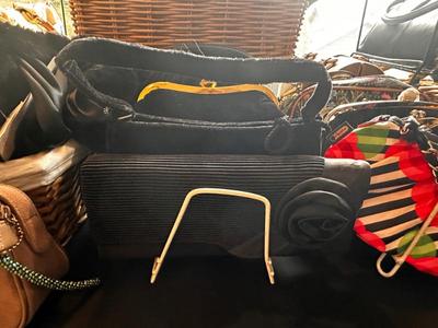 Sale Photo Thumbnail #670