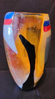 HAND BLOWN ORANGE & RED ART GLASS VASE
