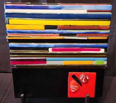 BLACK STRIPED ART GLASS TILE