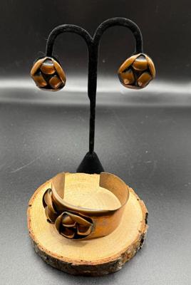 Vintage Copper Cuff Bracelet With Matching Clip-on Earrings
Lot #: 79