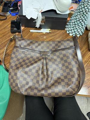 Sale Photo Thumbnail #125