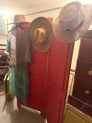 Sale Photo Thumbnail #268