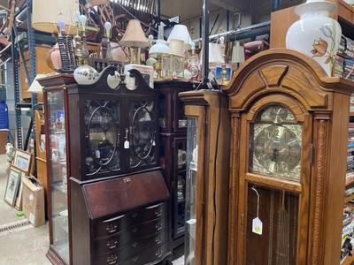 Sale Photo Thumbnail #12