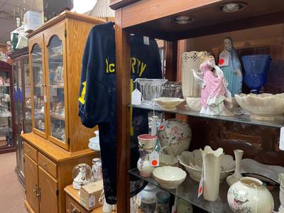 Sale Photo Thumbnail #7