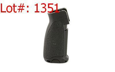 Sale Photo Thumbnail #361