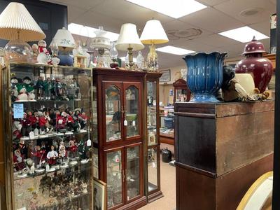 Sale Photo Thumbnail #13