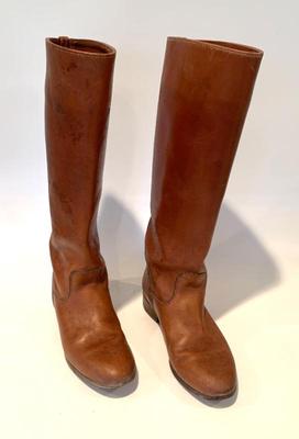 Sale Photo Thumbnail #69: Frye women’s boots, size 7