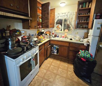 Sale Photo Thumbnail #17