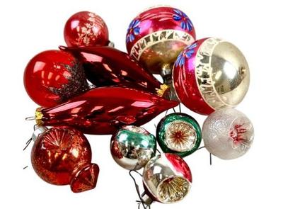 Sale Photo Thumbnail #59: Collection Of Vintage Glass Christmas Balls