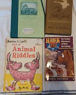 Green hardcover journal and three childrens books ctorrtx