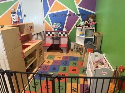 Sale Photo Thumbnail #30