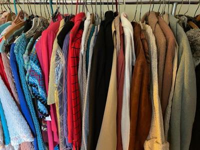 Sale Photo Thumbnail #198