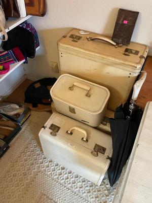 Sale Photo Thumbnail #54