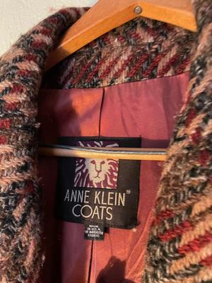 Sale Photo Thumbnail #230