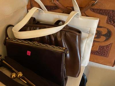 Sale Photo Thumbnail #137