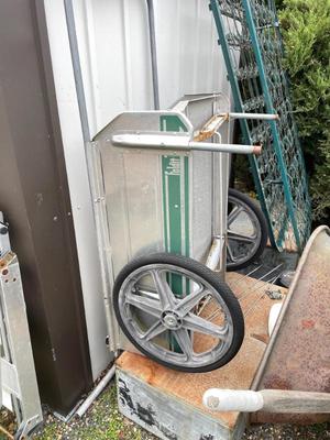 Sale Photo Thumbnail #555