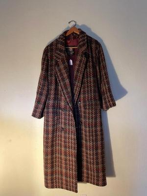 Sale Photo Thumbnail #229